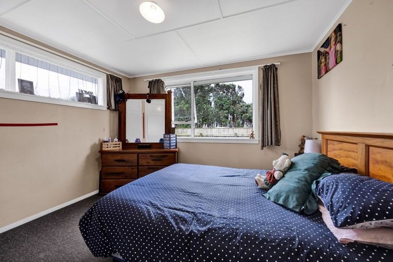 Photo of property in 28 Patu-kukupa Street, Manaia, 4612