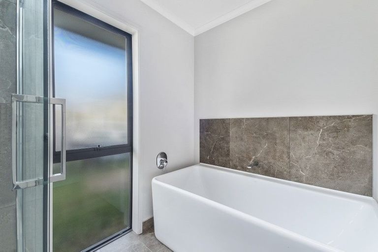 Photo of property in 23 Mcdonnell Road, Arrowtown, 9302