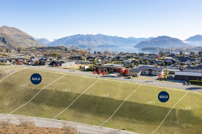 Photo of property in 63 West Meadows Drive, Wanaka, 9305