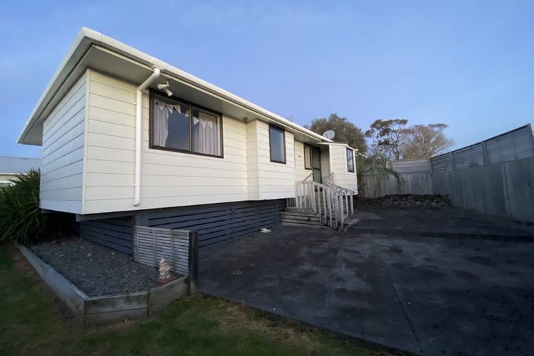 Photo of property in 26 Colombo Road, Waiuku, 2123