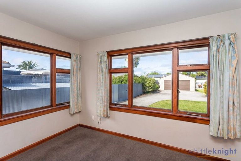 Photo of property in 40 Burwood Road, Burwood, Christchurch, 8083