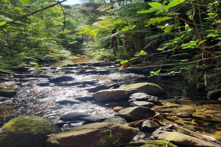 Photo of property in 867 Tuateawa Road, Waikawau, Coromandel, 3584