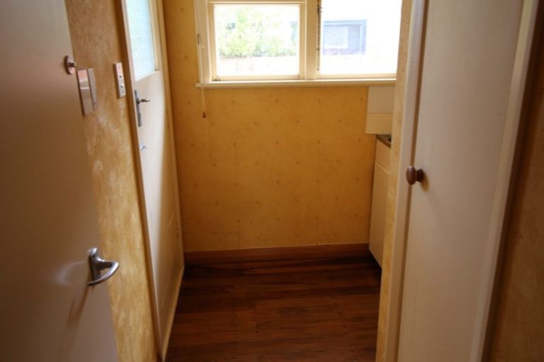 Photo of property in 3 Kent Crescent, Awapuni, Palmerston North, 4412