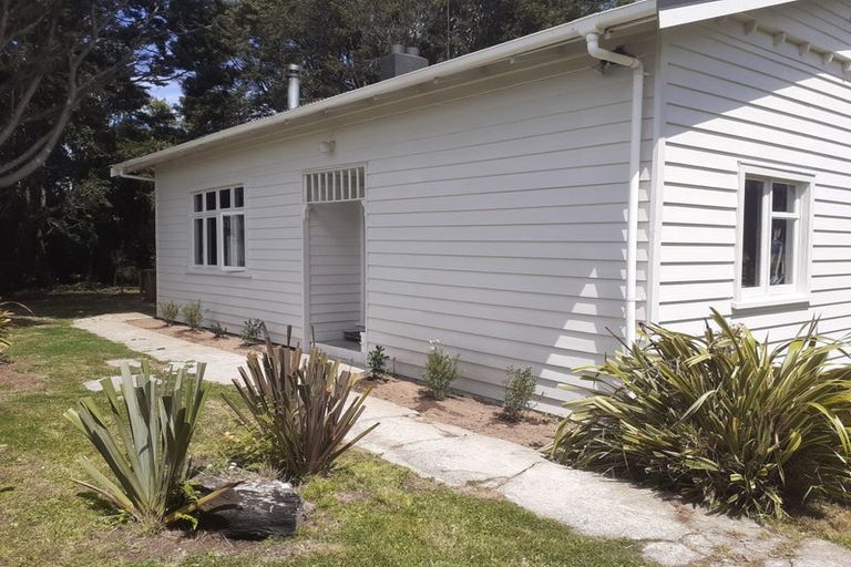 Photo of property in 1486 Bluff Highway, Greenhills, Invercargill, 9877