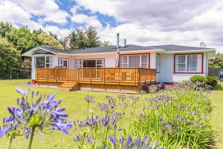 Photo of property in 938 State Highway 57, Koputaroa, Levin, 5571