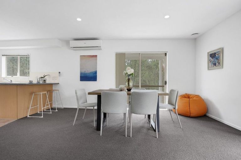 Photo of property in 1/17 Charlenne Close, Ranui, Auckland, 0612