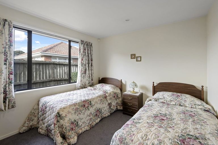 Photo of property in 2/2 Corfe Street, Ilam, Christchurch, 8041