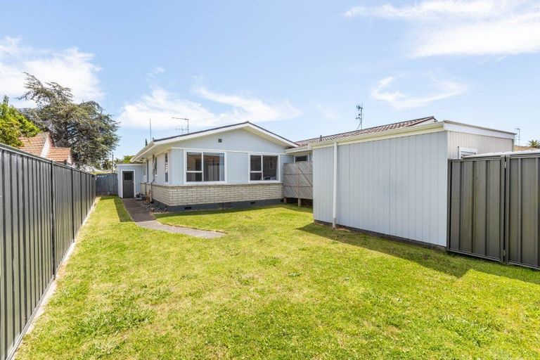 Photo of property in 2/6 Russell Road, Marewa, Napier, 4110