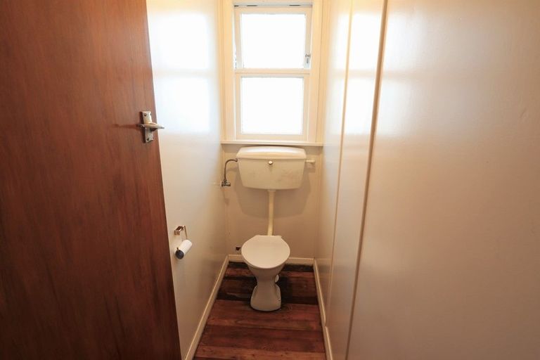 Photo of property in 23a Park Lane, Kaponga, Hawera, 4679