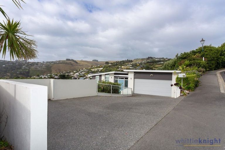 Photo of property in 2 Redcliffs View Lane, Redcliffs, Christchurch, 8081