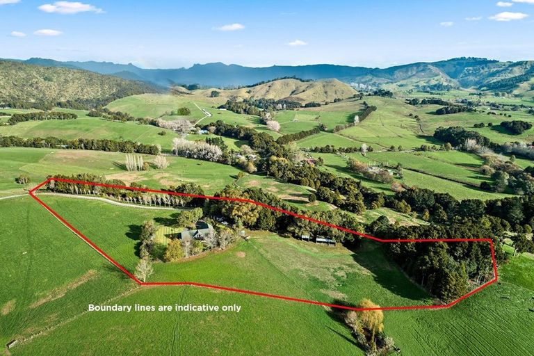 Photo of property in 402 Old Kaipara Road, Kaipara Flats, Warkworth, 0981