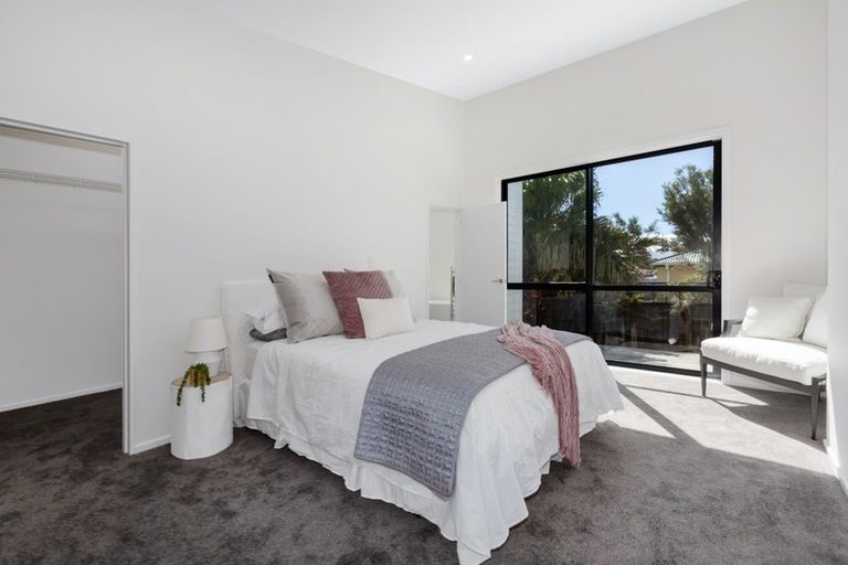 Photo of property in 18 Rifleman Lane, Paraparaumu Beach, Paraparaumu, 5032