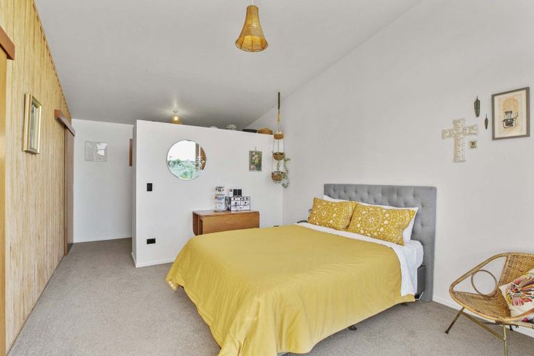 Photo of property in 62 Anglers Avenue, Warea, New Plymouth, 4381