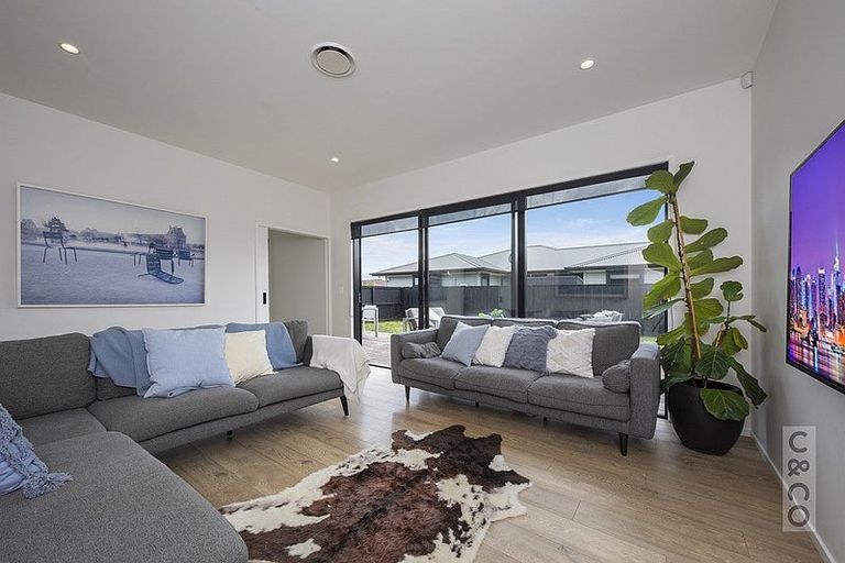 Photo of property in 19 Orchard Terrace, Riverhead, 0820