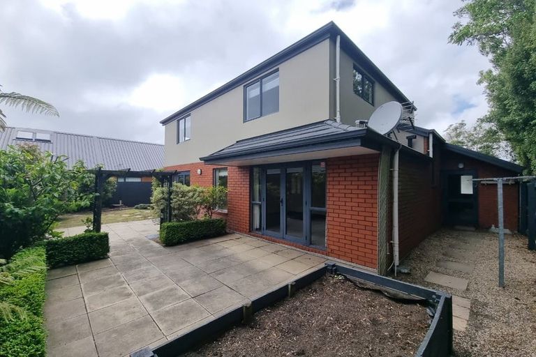 Photo of property in 1/102 Roberta Drive, Somerfield, Christchurch, 8024