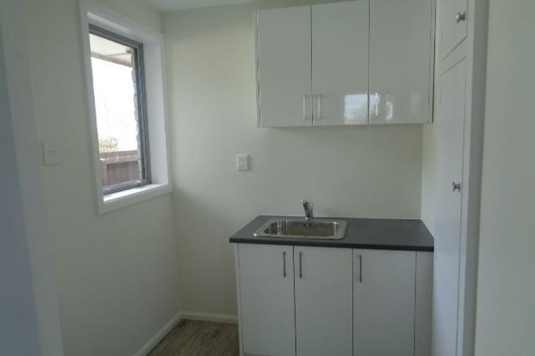 Photo of property in 1/1 Isleworth Road, Bishopdale, Christchurch, 8053