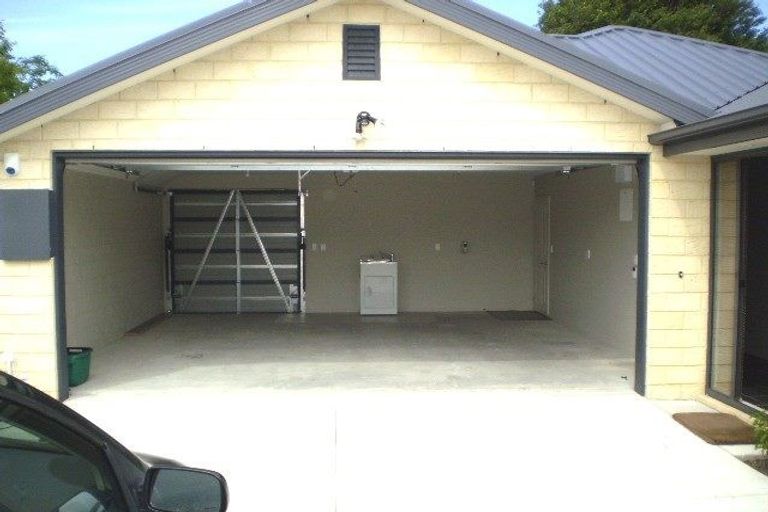 Photo of property in 16a Cresswell Avenue, Burwood, Christchurch, 8061