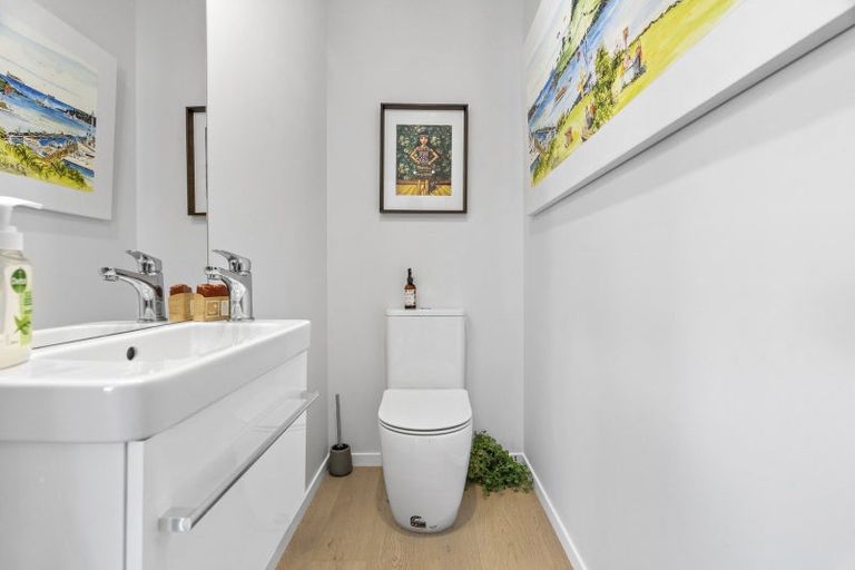 Photo of property in 8/17 Victoria Road, Mount Maunganui, 3116