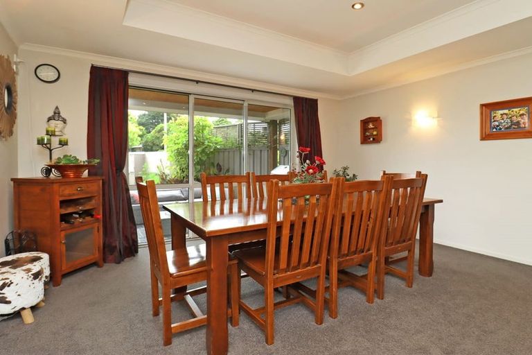 Photo of property in 17 Grove Avenue, Weston, Oamaru, 9401