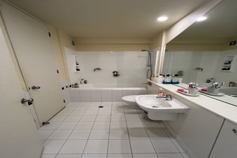Photo of property in Sirocco Apartments, 805/8 Church Street, Wellington Central, Wellington, 6011