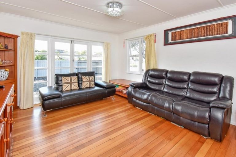Photo of property in 5 Jordan Road, Mangere, Auckland, 2022