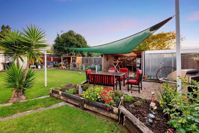 Photo of property in 9 Alf Walker Place, Papakura, 2110