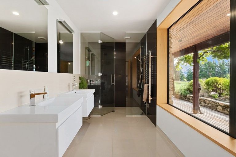 Photo of property in 539 Ballantyne Road, Wanaka, 9382