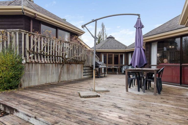 Photo of property in 488 Pukehangi Road, Pomare, Rotorua, 3015