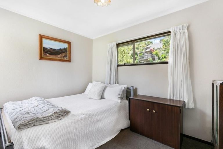 Photo of property in 9 Menear Lane, Hillcrest, Auckland, 0627