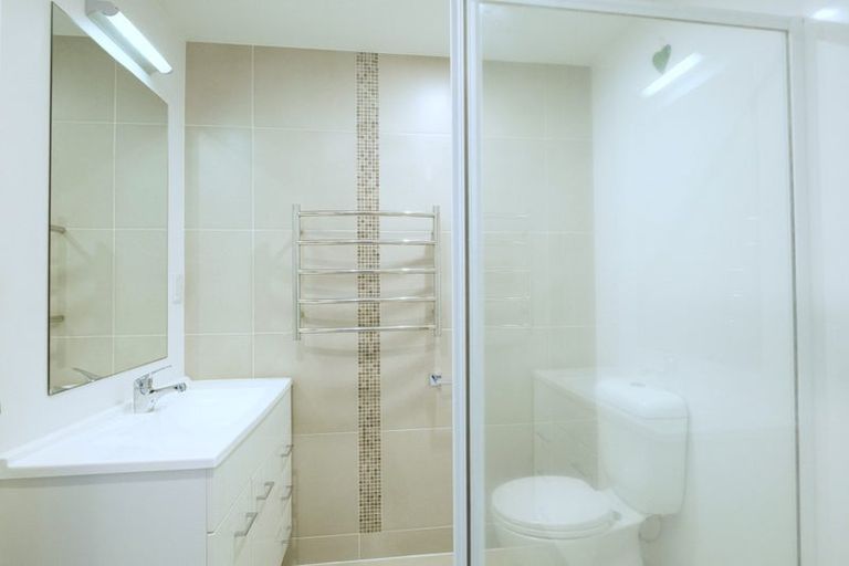 Photo of property in 112/17 Link Crescent, Stanmore Bay, Whangaparaoa, 0932