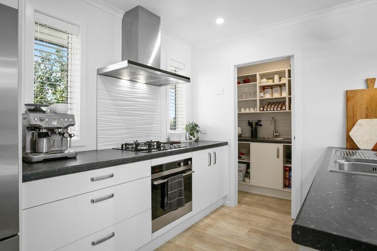 Photo of property in 14 Nikale Street, Cambridge, 3434