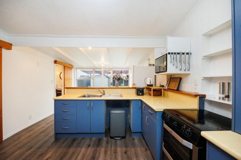 Photo of property in 148 Featherston Street, Palmerston North, 4410