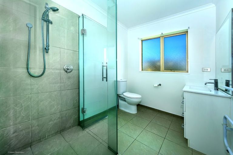 Photo of property in 3 Reeves Road, Rangiora, 7400
