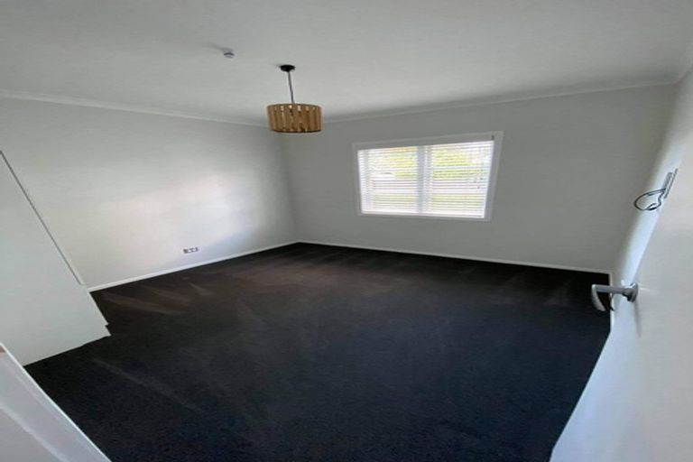 Photo of property in 224 Shakespeare Street, Leamington, Cambridge, 3432