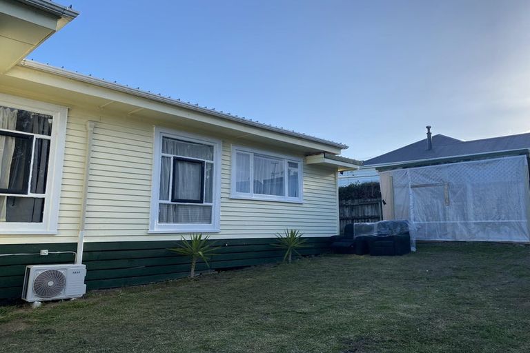 Photo of property in 3 Applewood Drive, Henderson, Auckland, 0612