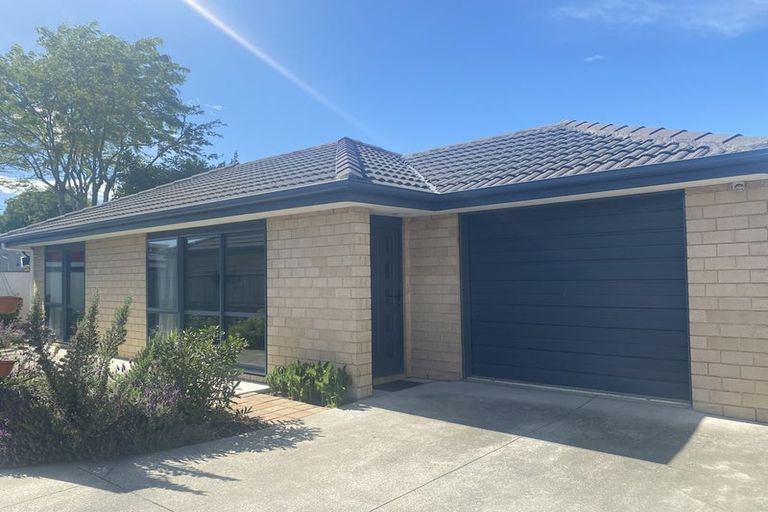 Photo of property in 15c Johns Road, Belfast, Christchurch, 8051