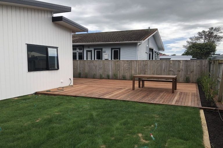 Photo of property in 27 South Street, West End, Palmerston North, 4410