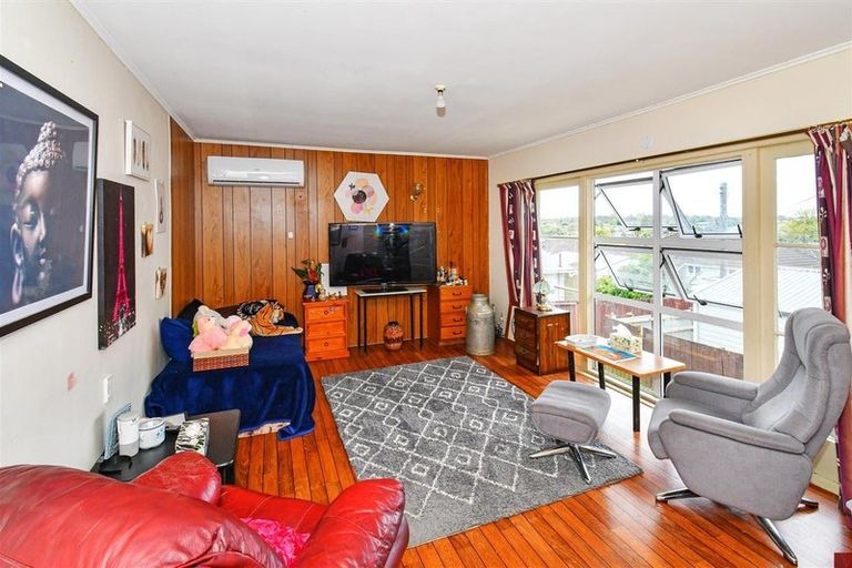 Photo of property in 34 Hooks Road, Manurewa, Auckland, 2102
