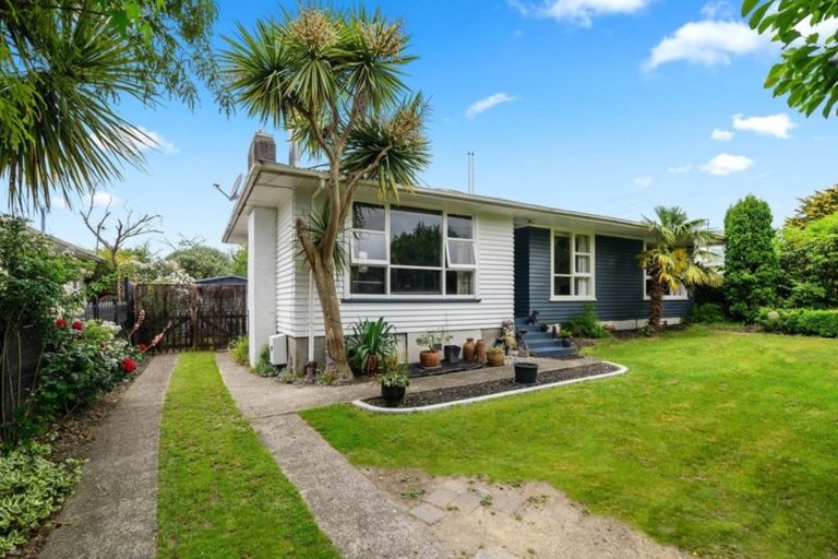 Photo of property in 25 Kahu Street, Utuhina, Rotorua, 3015