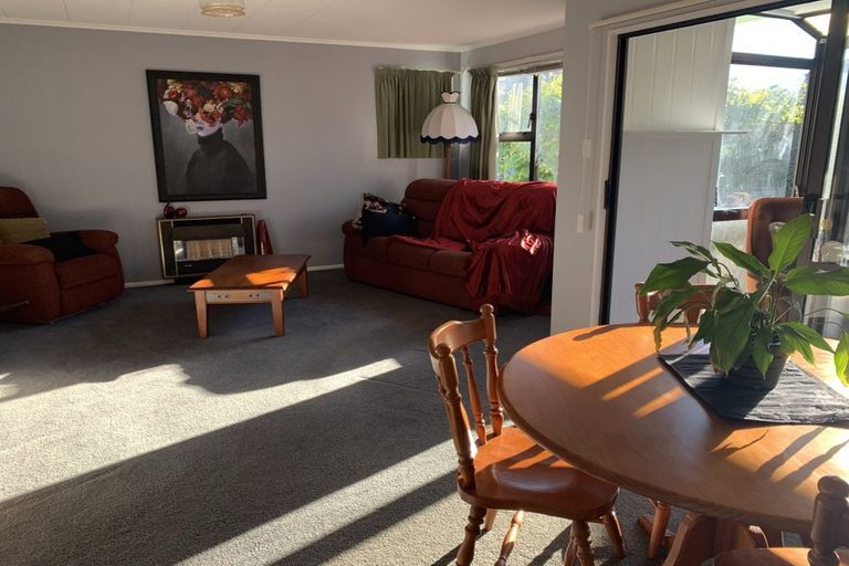 Photo of property in 3 Kaimata Street, Brooklands, New Plymouth, 4310