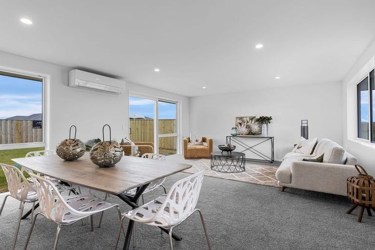 Photo of property in 25 Duporth Road, Rolleston, 7614