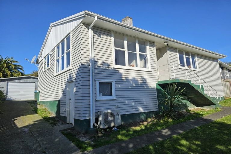 Photo of property in 47 Kalingo Street, Waitangirua, Porirua, 5024