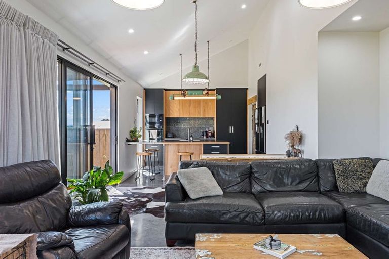 Photo of property in 58 Monmouth Road, Pembroke, Stratford, 4394