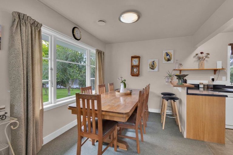 Photo of property in 187h High Street, Oxford, 7430