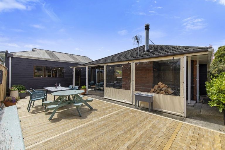 Photo of property in 19 Memphis Grove, Totara Park, Upper Hutt, 5018