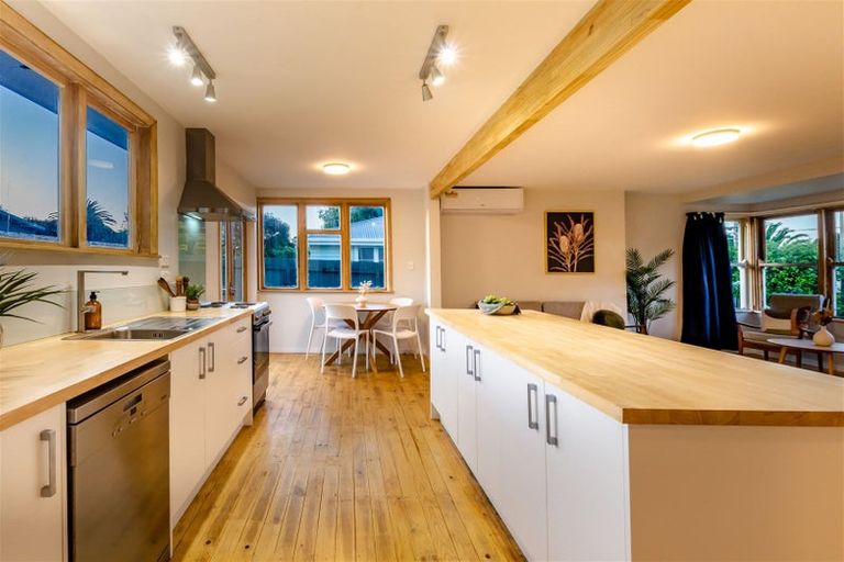 Photo of property in 26 Te Miti Street, Paekakariki, 5034