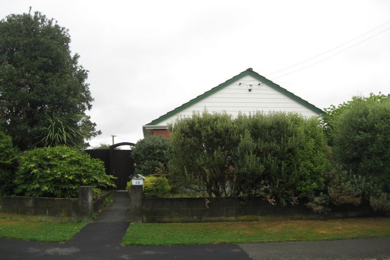 Photo of property in 13 Belfield Street, Dallington, Christchurch, 8061