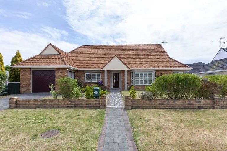 Photo of property in 113 Hillcrest Road, Raumati Beach, Paraparaumu, 5032