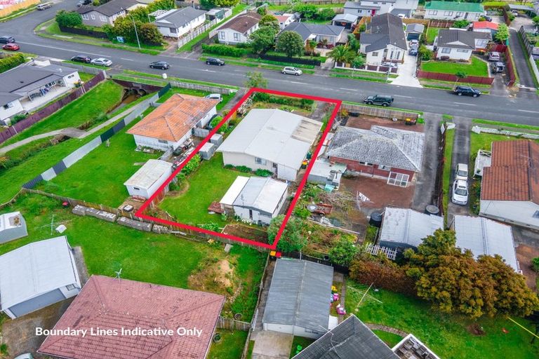 Photo of property in 16 Casuarina Road, Half Moon Bay, Auckland, 2012