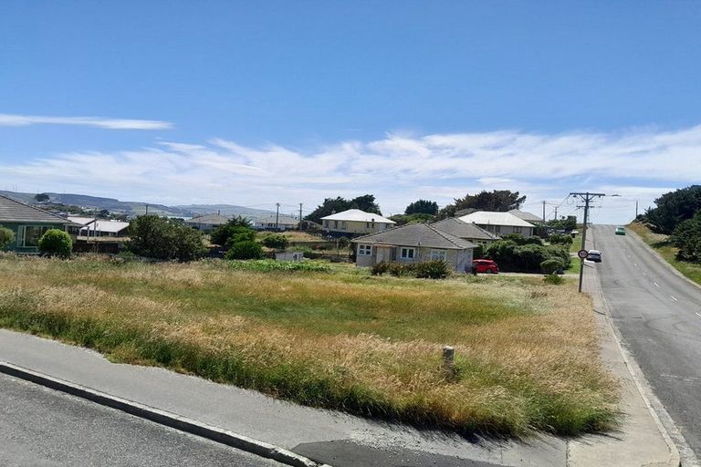 Photo of property in 27 Flagstaff Road, Bluff, 9814